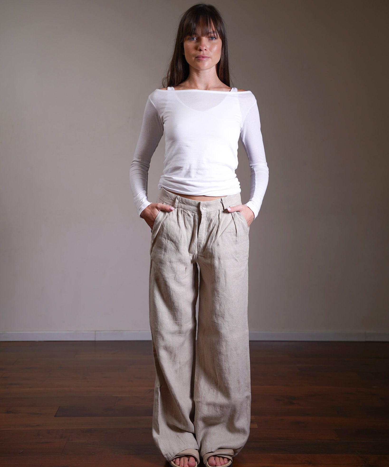 Pleated Linen Trousers 100% Linen