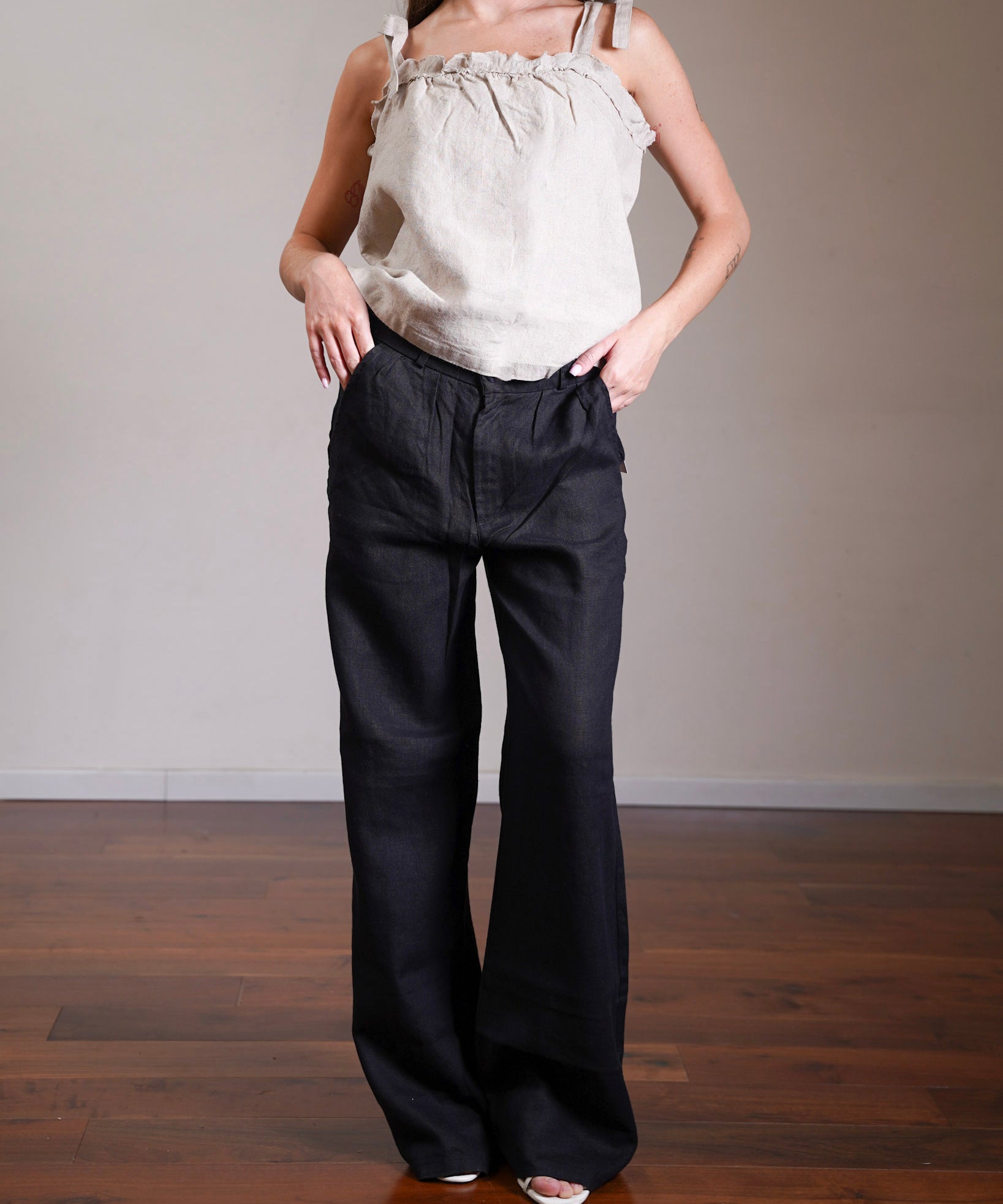 Pleated Linen Trousers 100% Linen