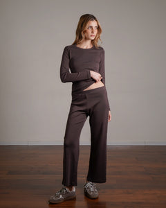 Cropped Yoga Pants 100% Cotton on model