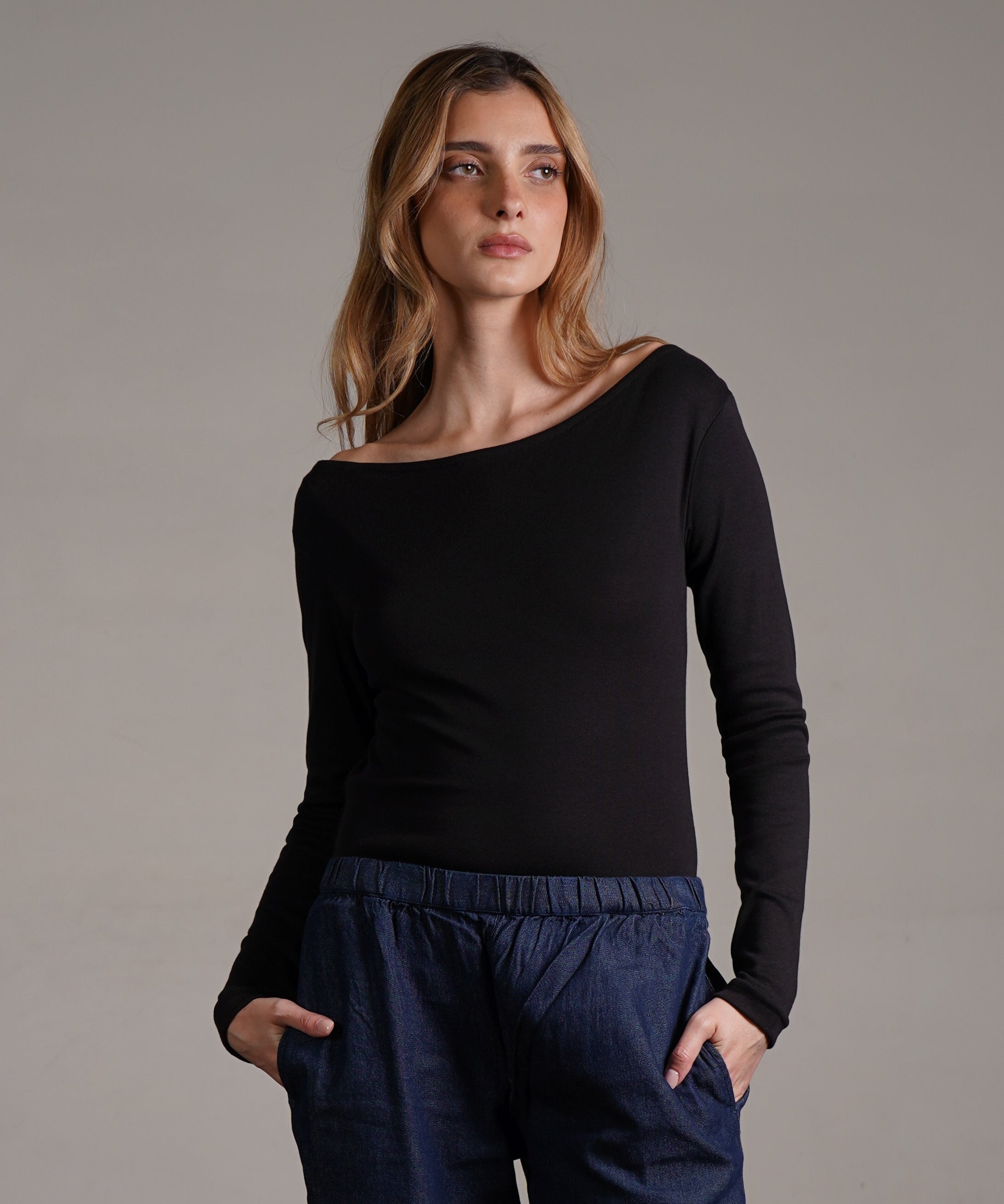 חולצת אוף שולדר שרוול ארוך 100% כותנה